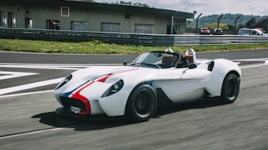 Jannarelly Design-1 front track
