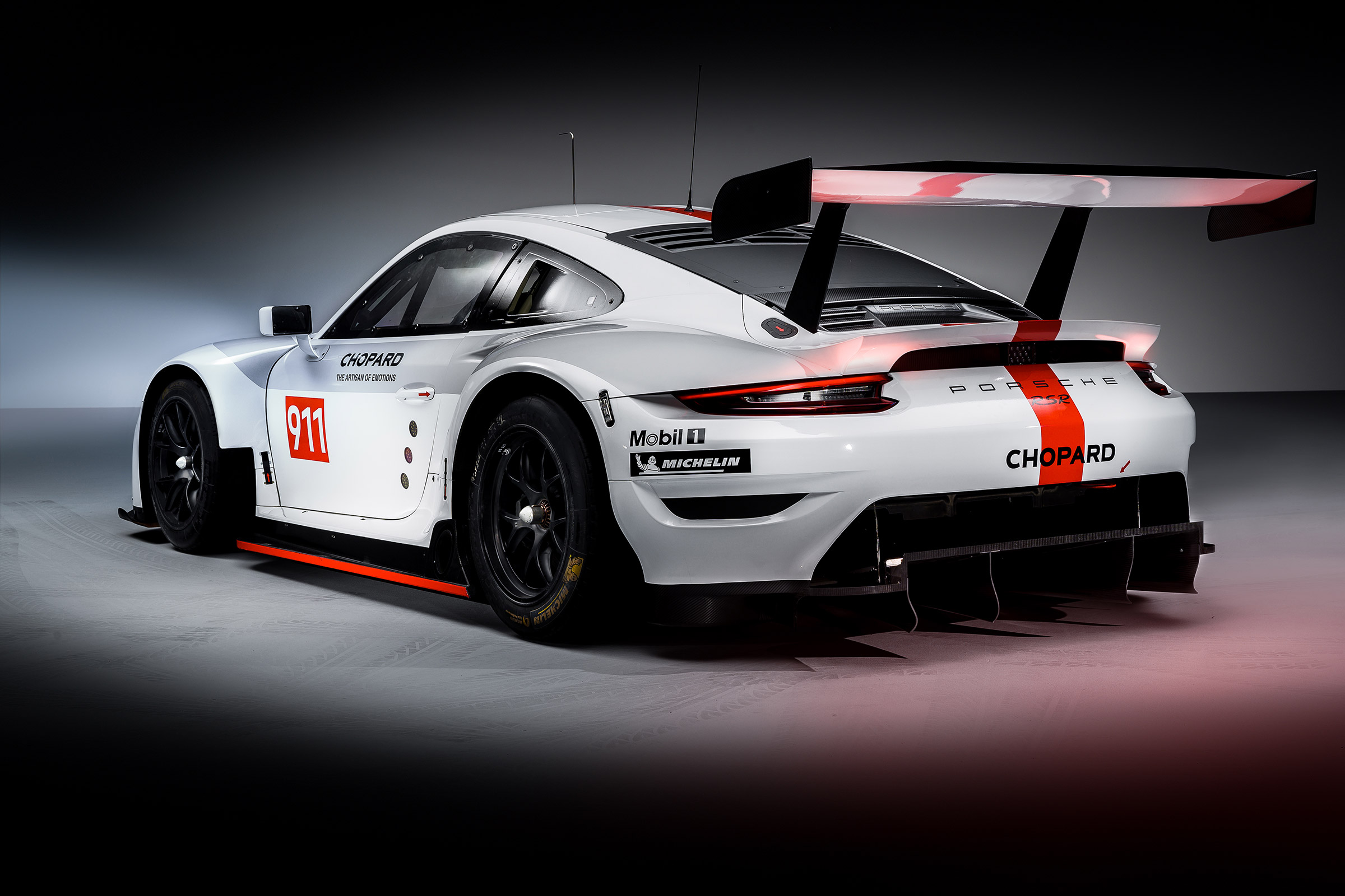 Porsche 911 RSR - rear quarter studio