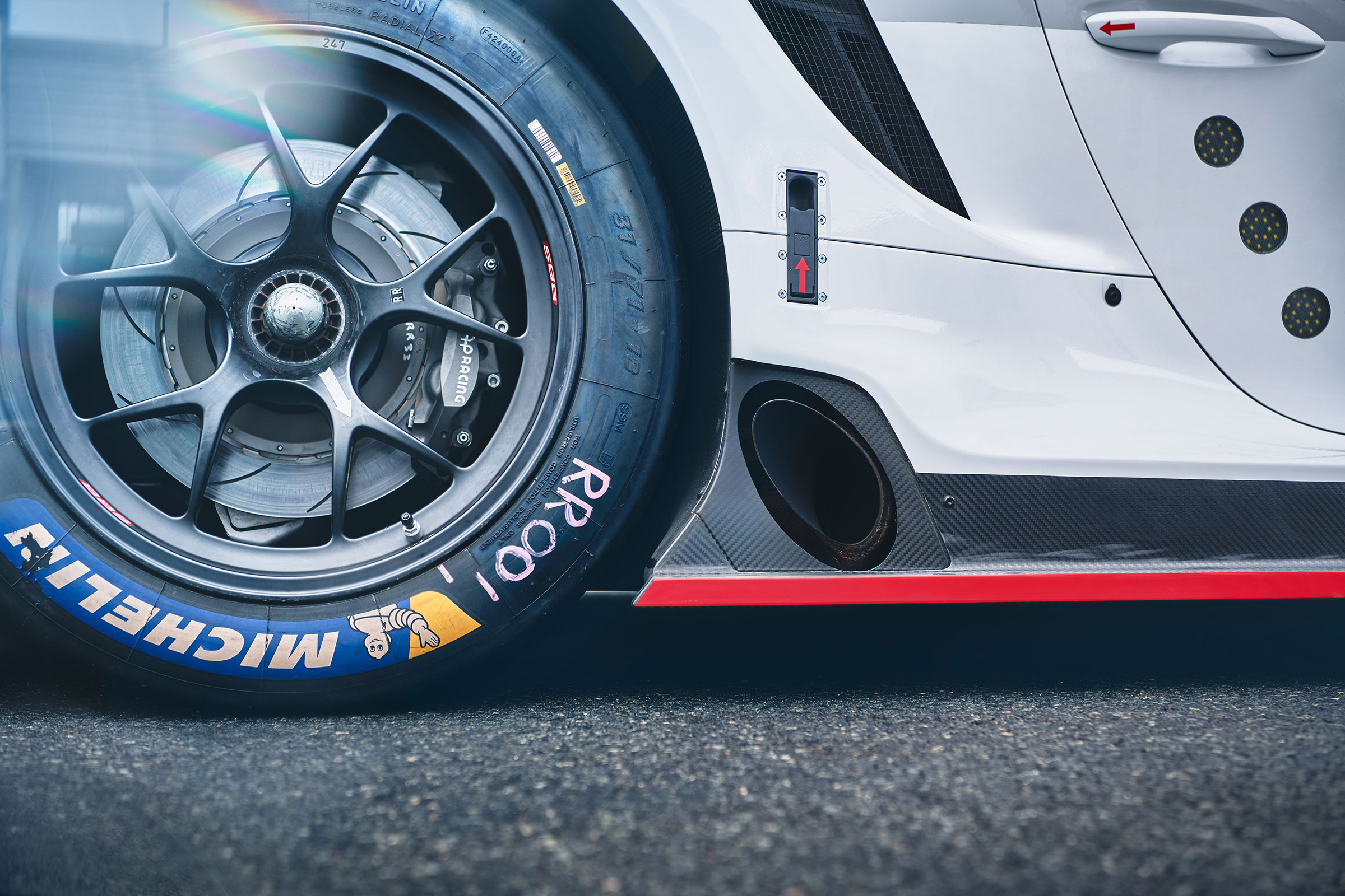 Porsche 911 RSR - wheel