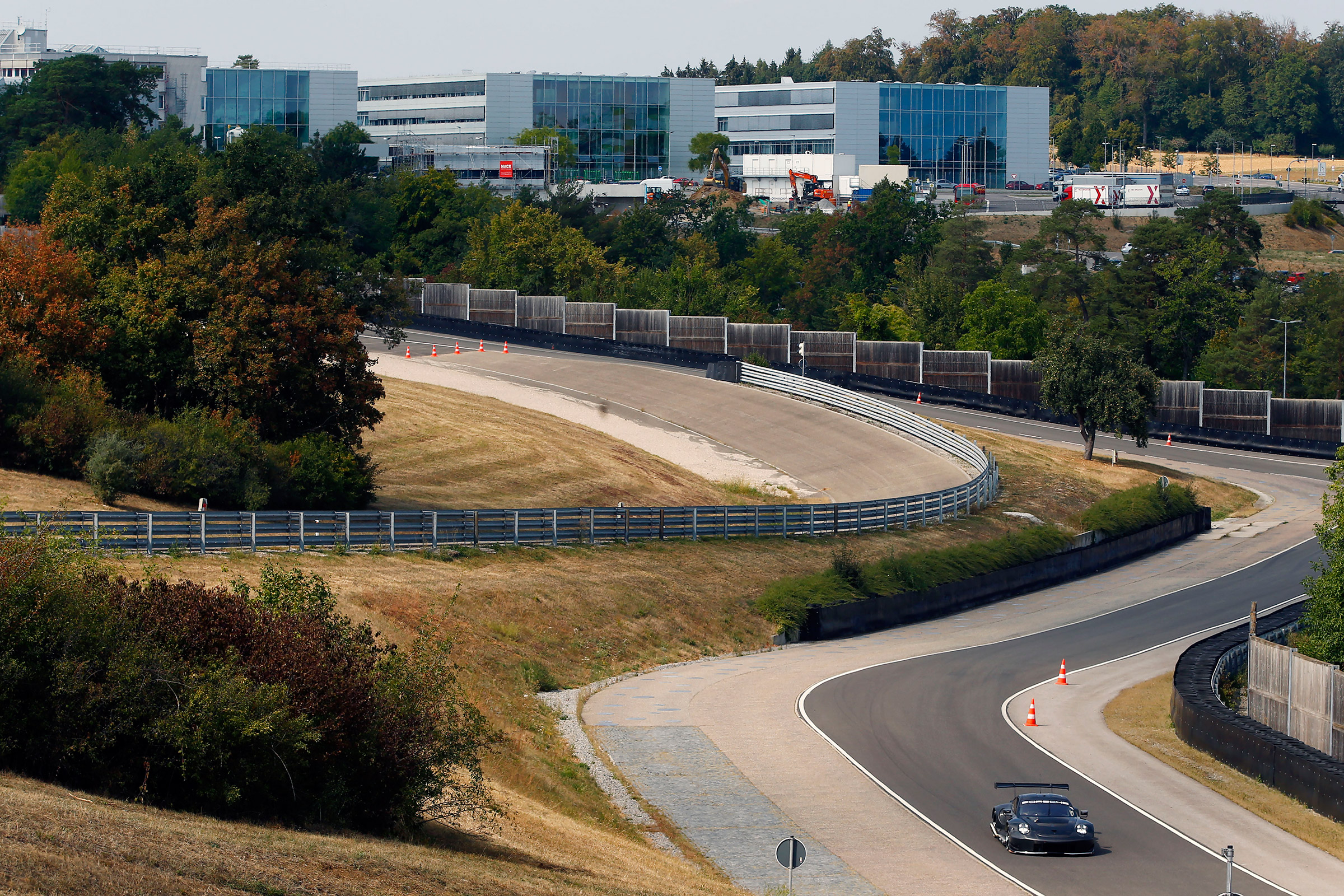 Porsche 911 RSR - 