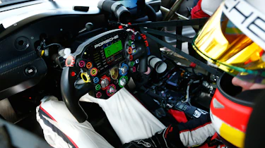 Porsche 911 RSR -