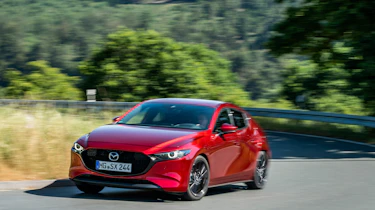 New Mazda 3 Skyactiv-X 2019 review corner