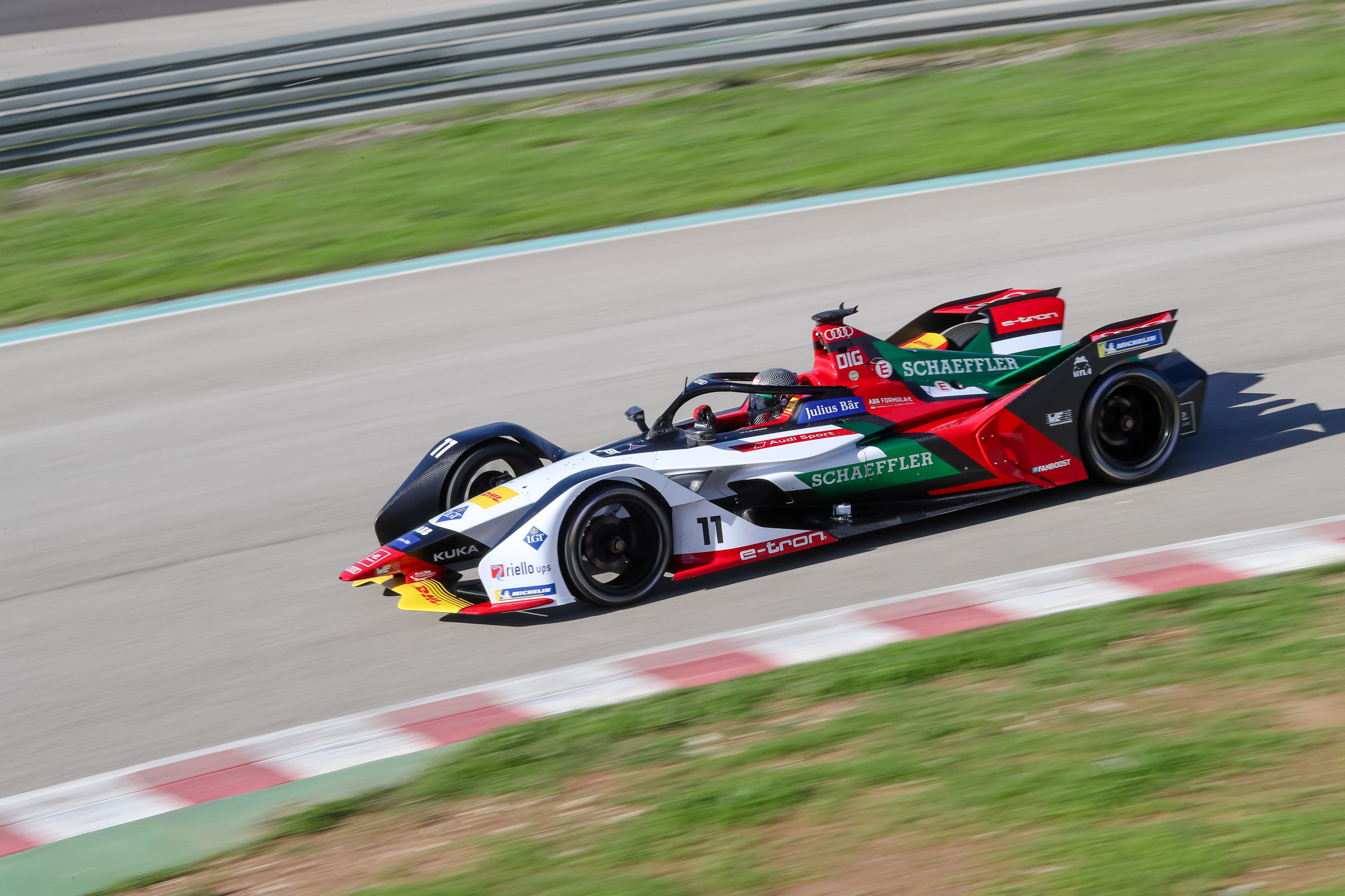 Audi Formula E gen 1 vs Gen 2