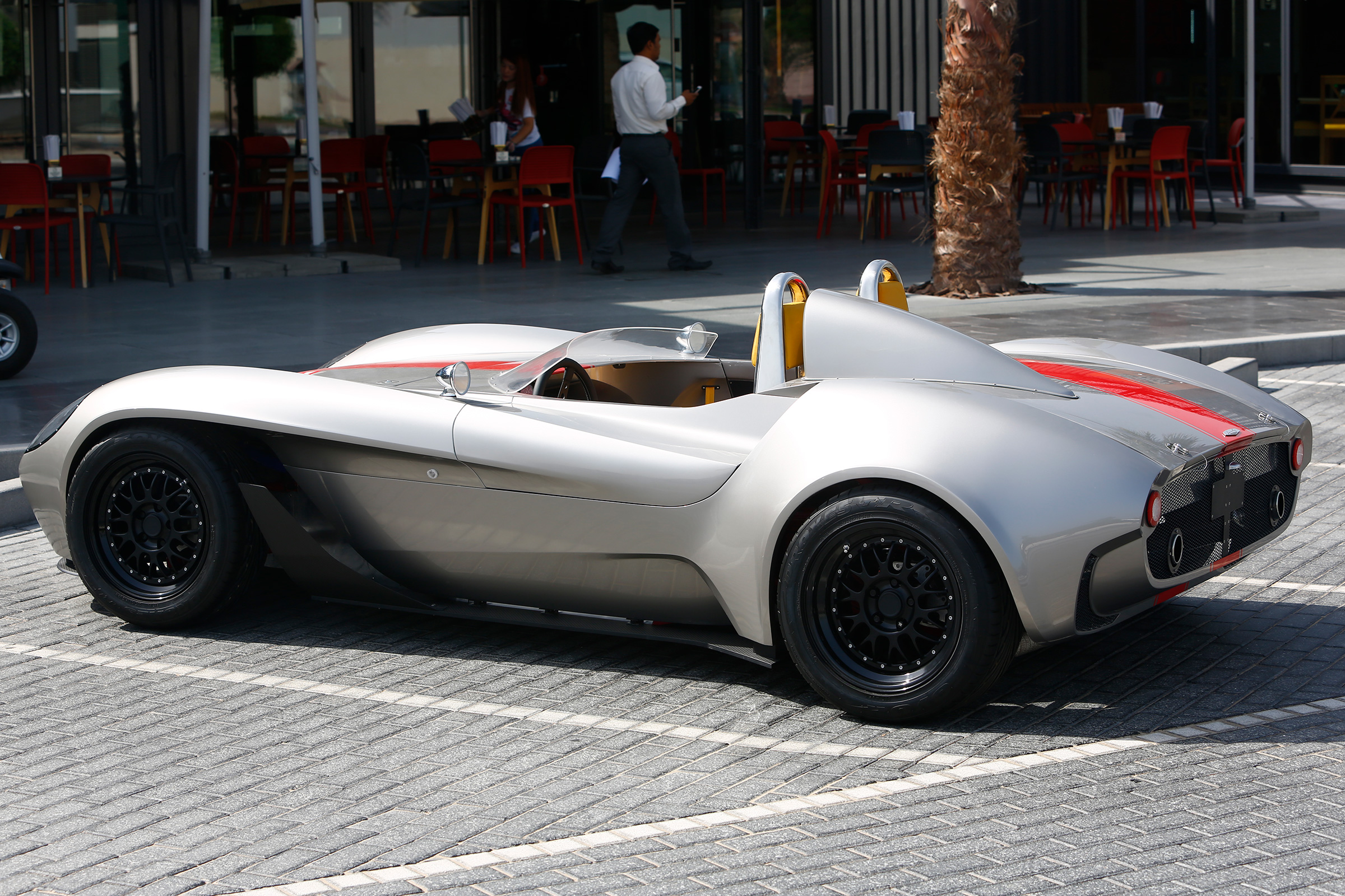 Jannarelly Design-1 rear three quarter