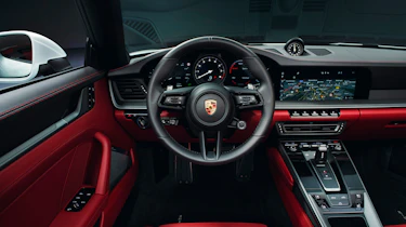 Porsche 911 Carrera - interior