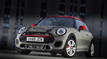 Mini John Cooper Works hatch 2019 facelift front static