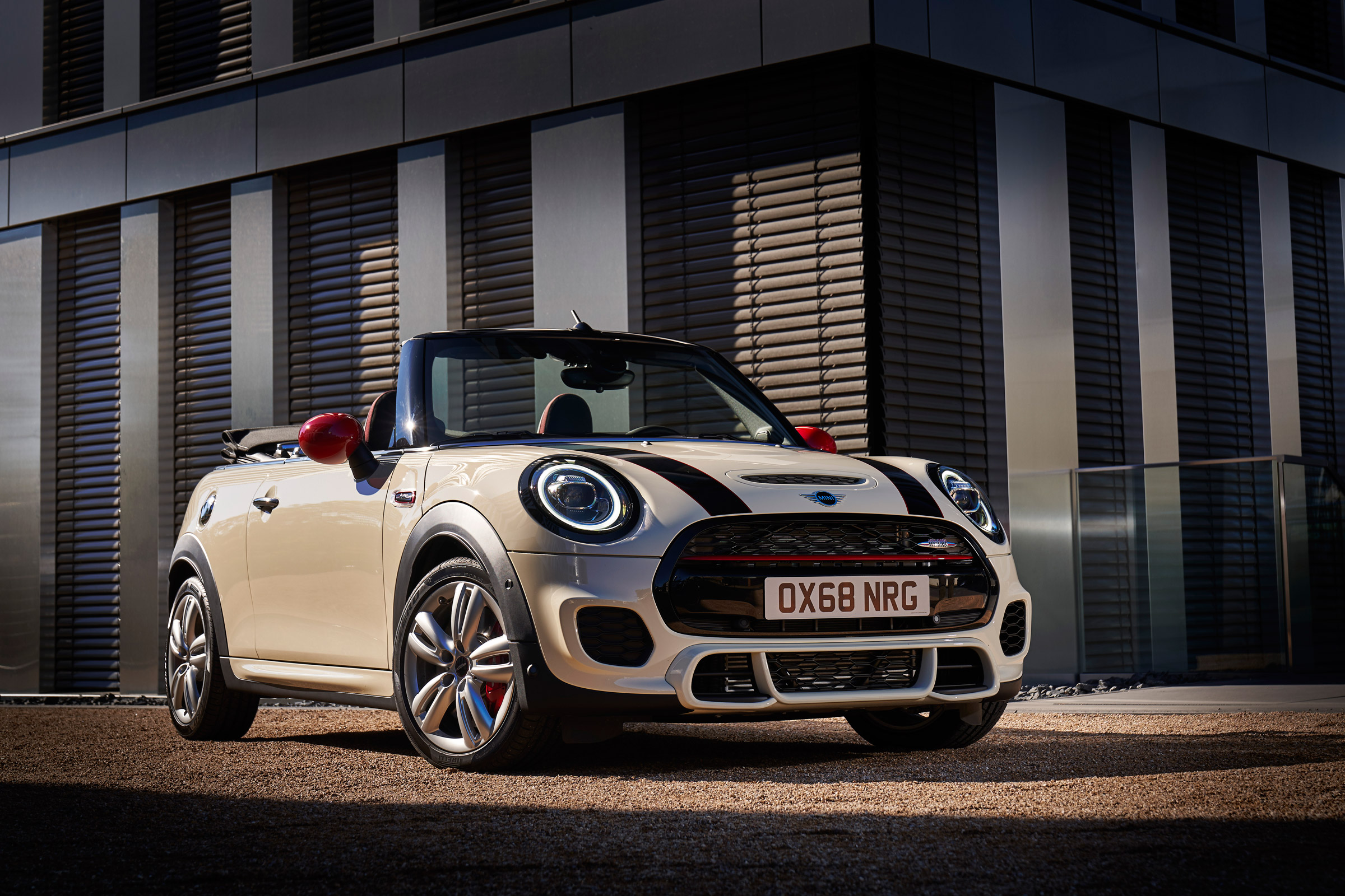 Mini John Cooper Works convertible 2019 facelift