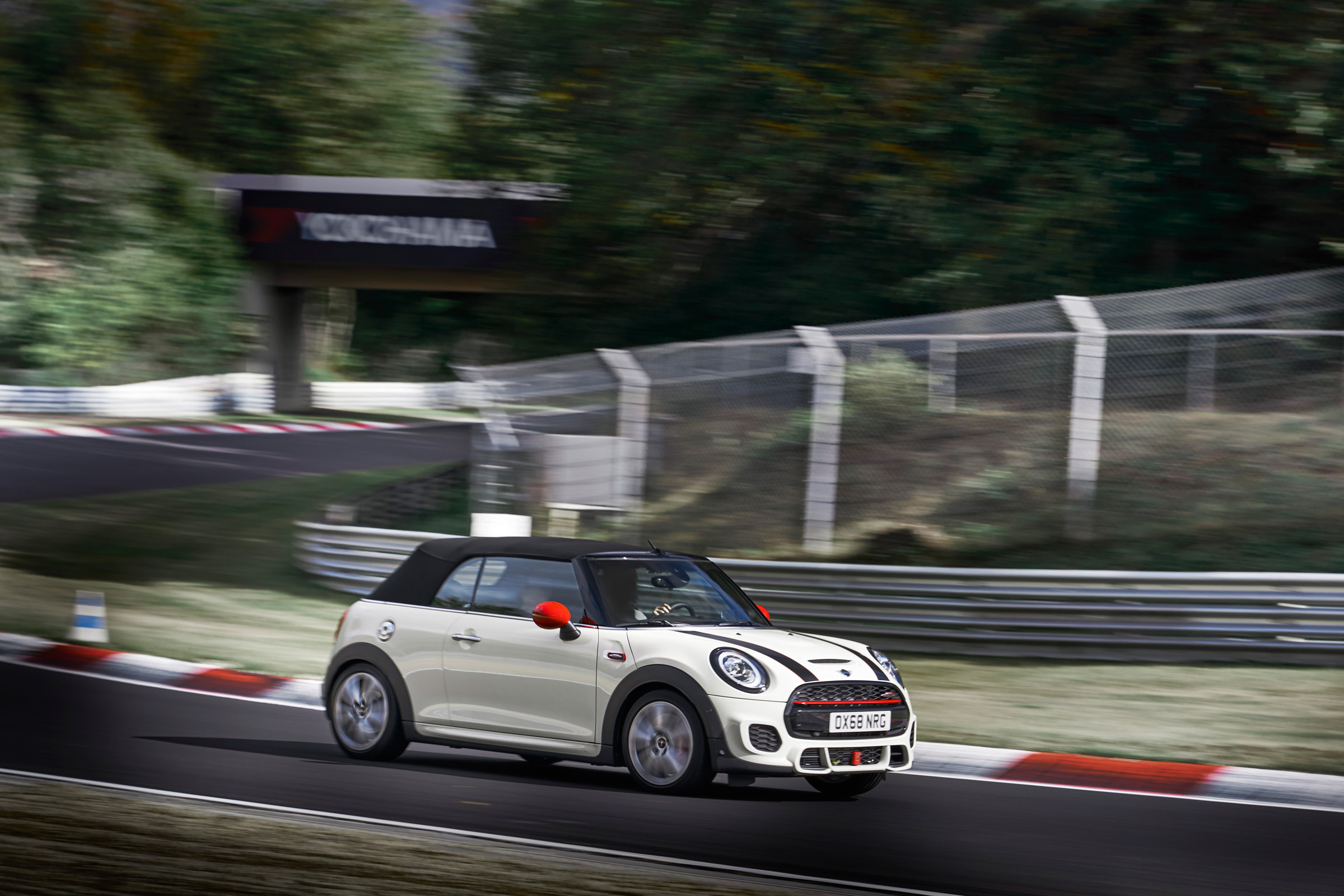 Mini John Cooper Works convertible 2019 facelift