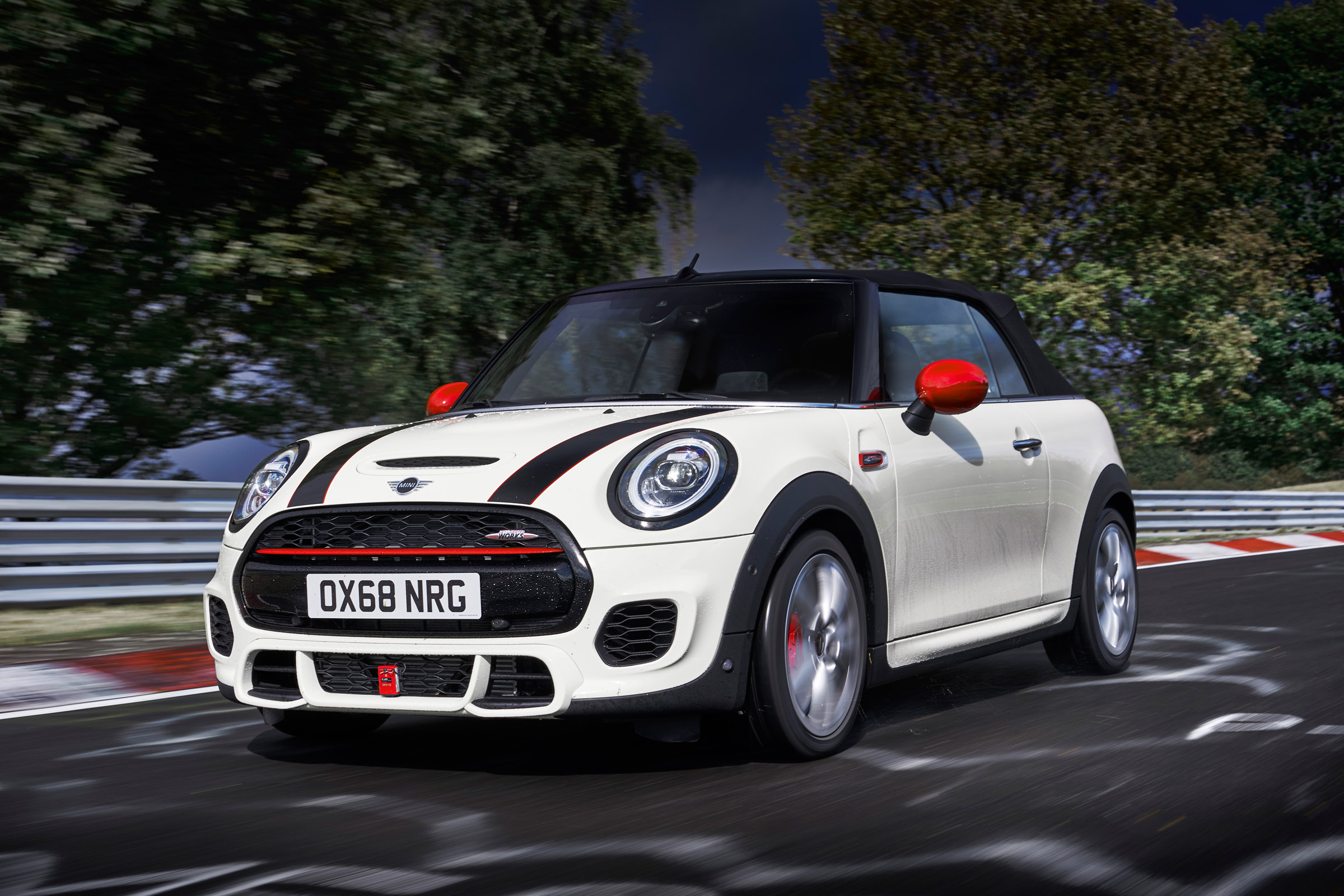 Mini John Cooper Works convertible 2019 facelift