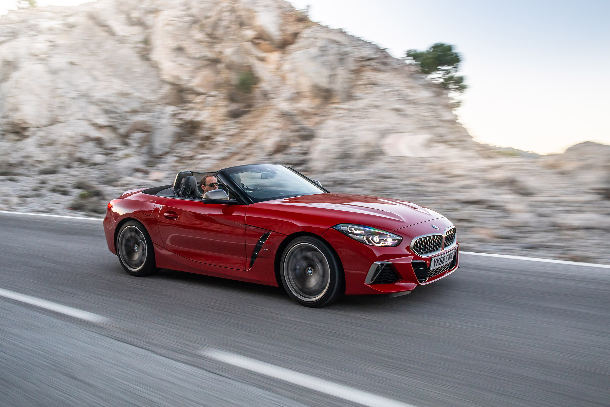 BMW Z4 M40i - front quarter