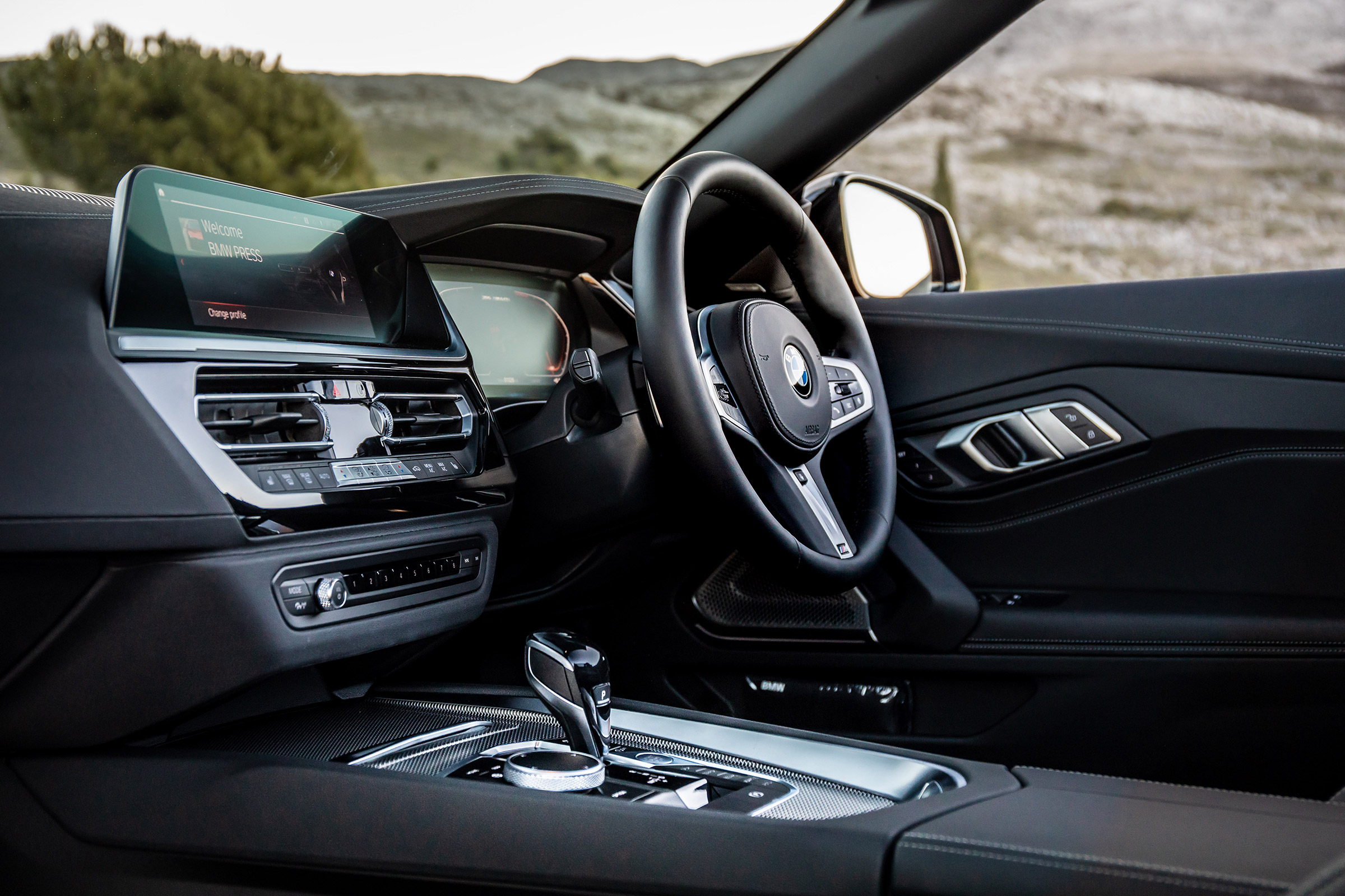BMW Z4 M40i - dash