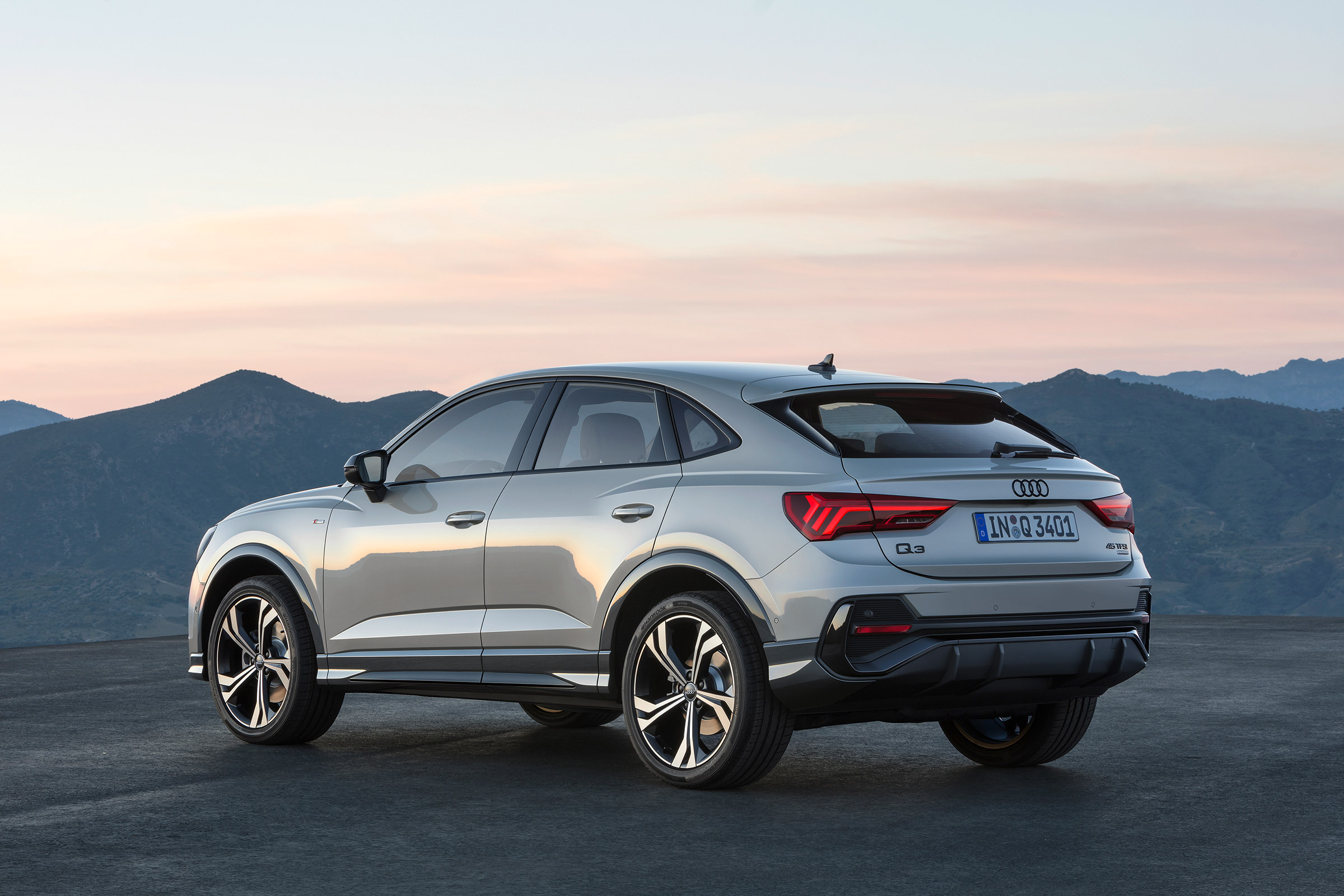 Audi Q3 Sportback - rear