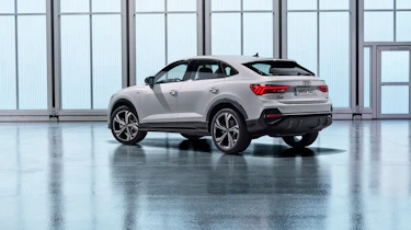 Audi Q3 Sportback - header