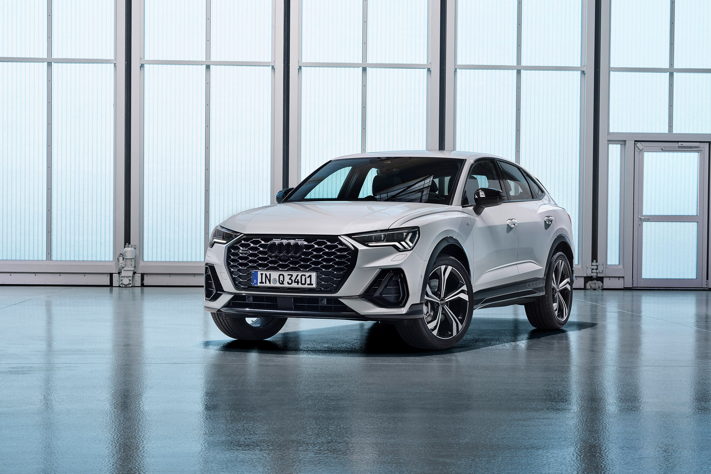 Audi Q3 Sportback - front