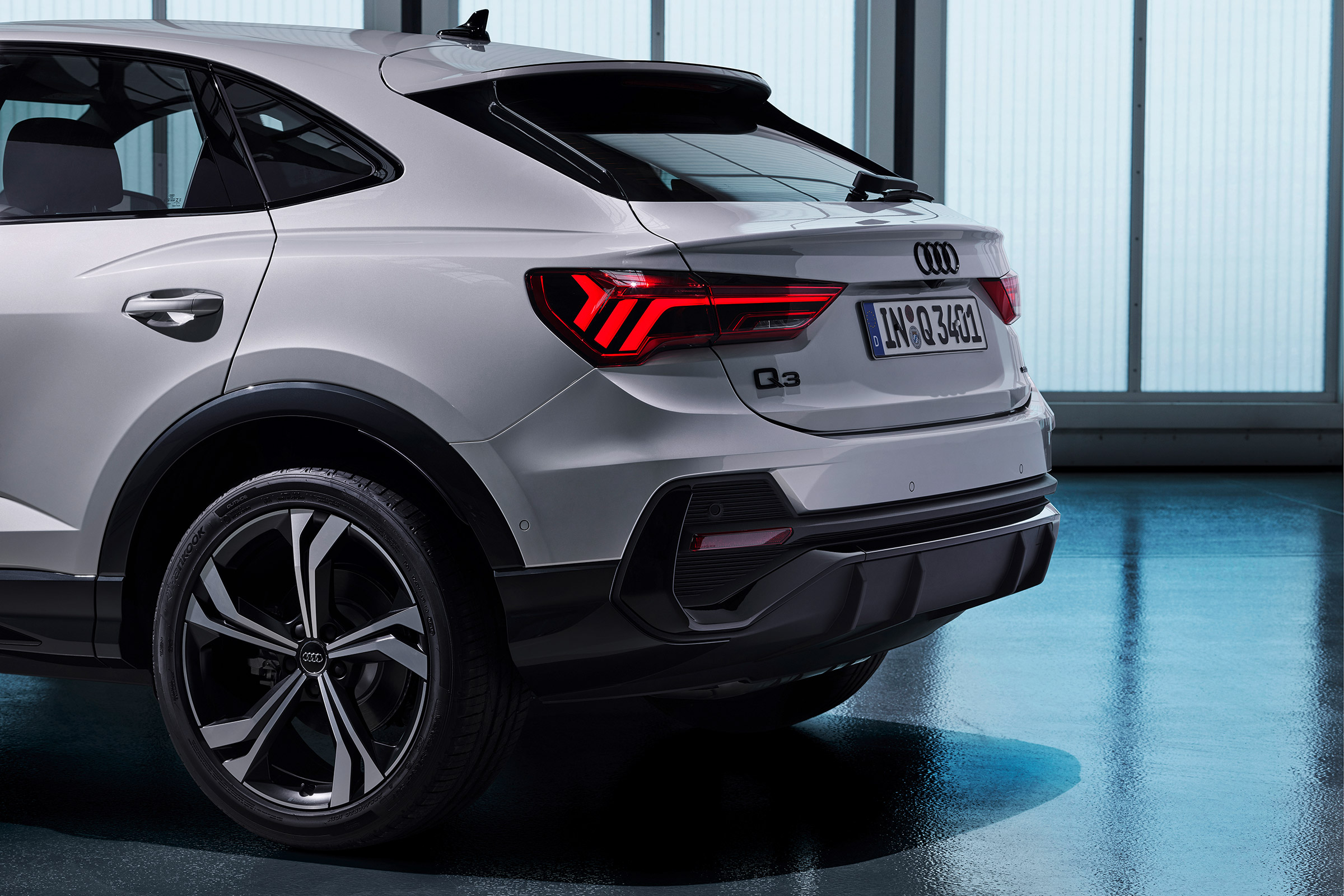Audi Q3 Sportback - rear