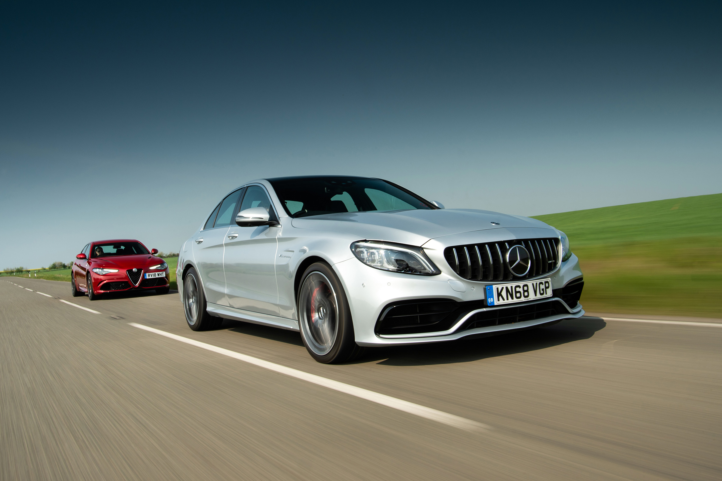 Mercedes-AMG C63 S vs Alfa Romeo Giulia Quadrifoglio front 2