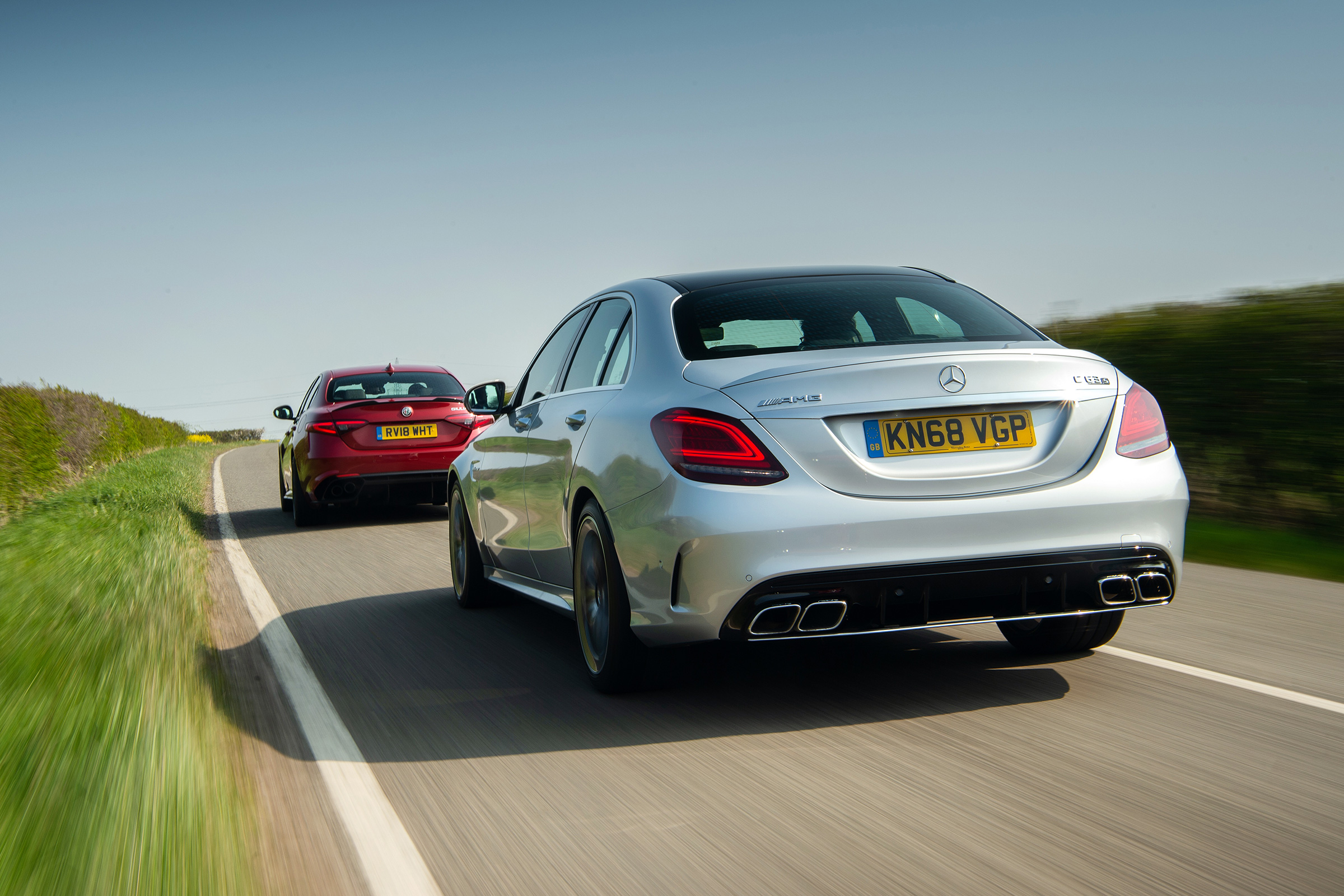 Mercedes-AMG C63 S vs Alfa Romeo Giulia Quadrifoglio rear