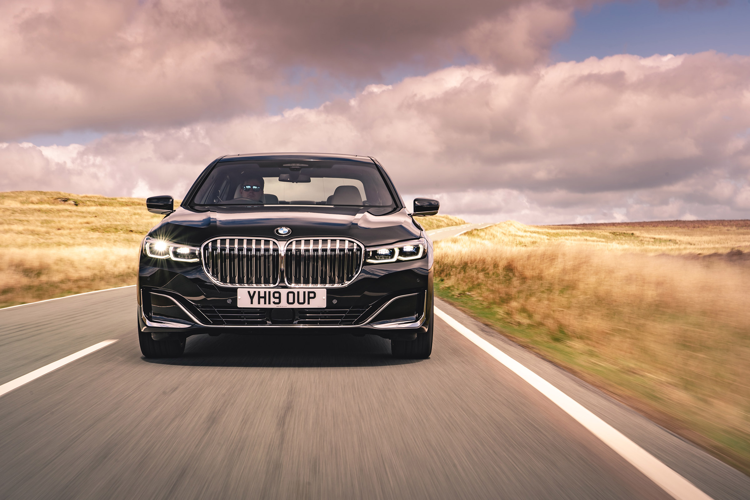 BMW 7-series review - nose