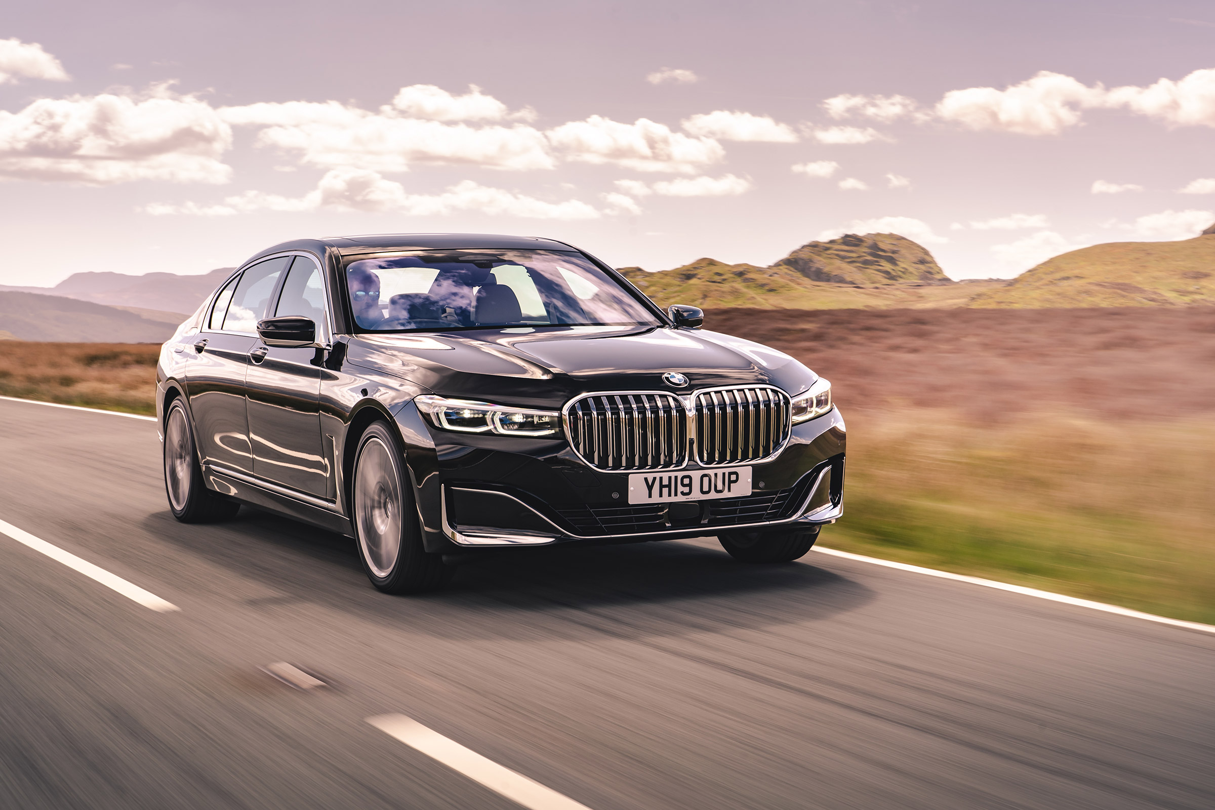 BMW 7-series review - front