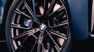 BMW 7-series review - wheel