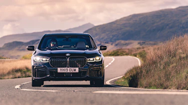 BMW 7-series review - 750i nose