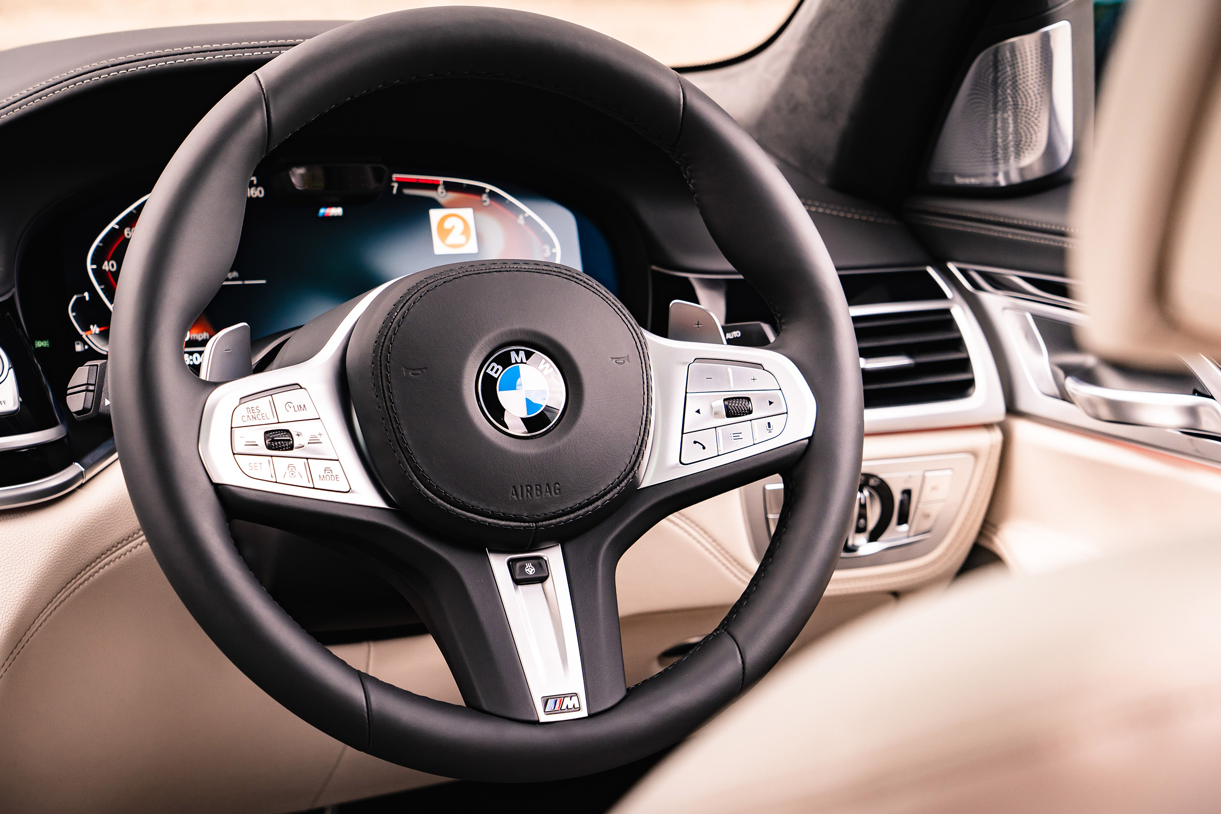 BMW 7-series review - wheel