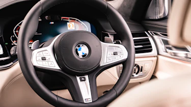 BMW 7-series review - wheel