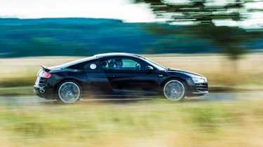 Audi R8 side