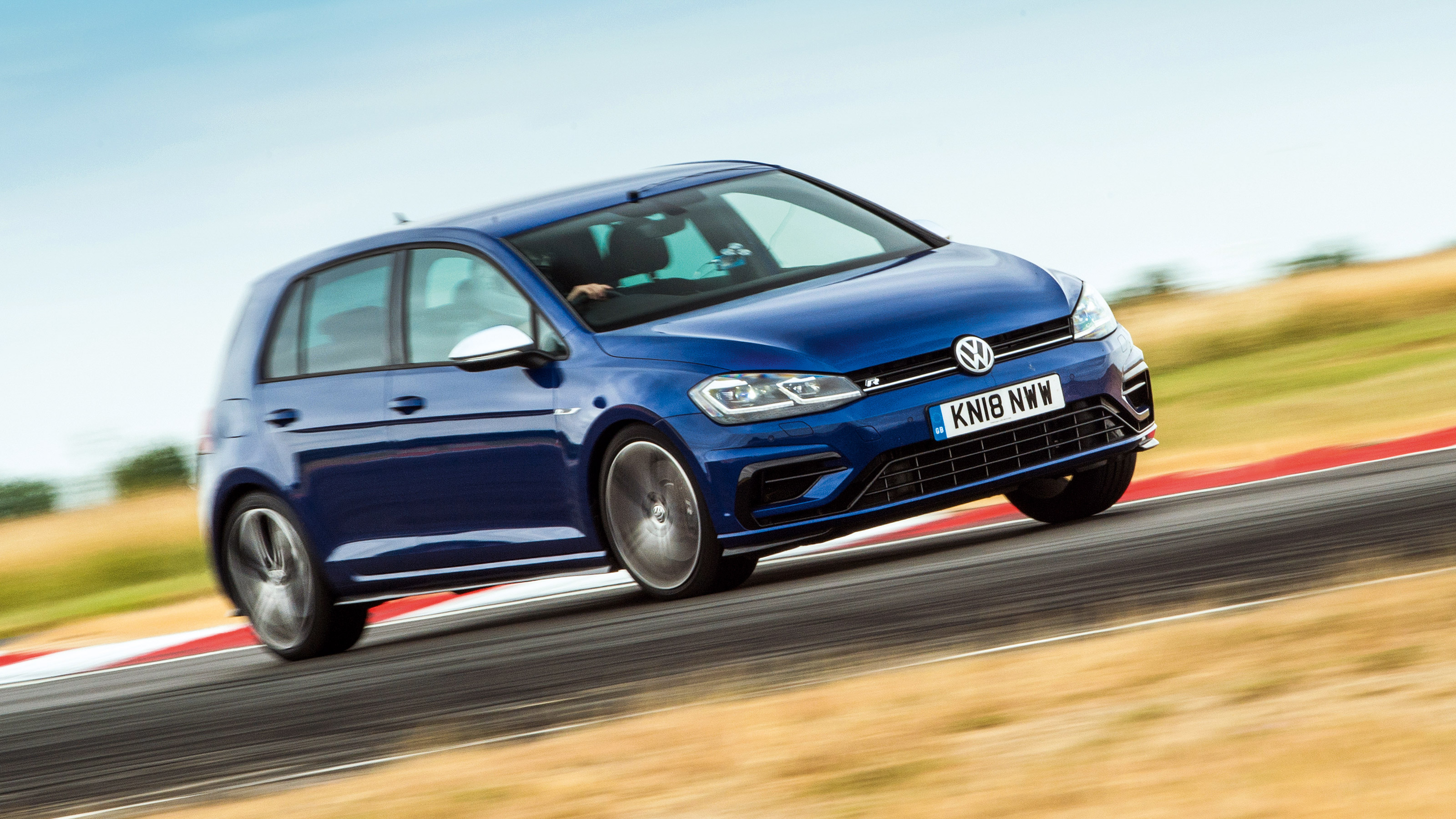 Golf R