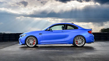 BMW M2 CS
