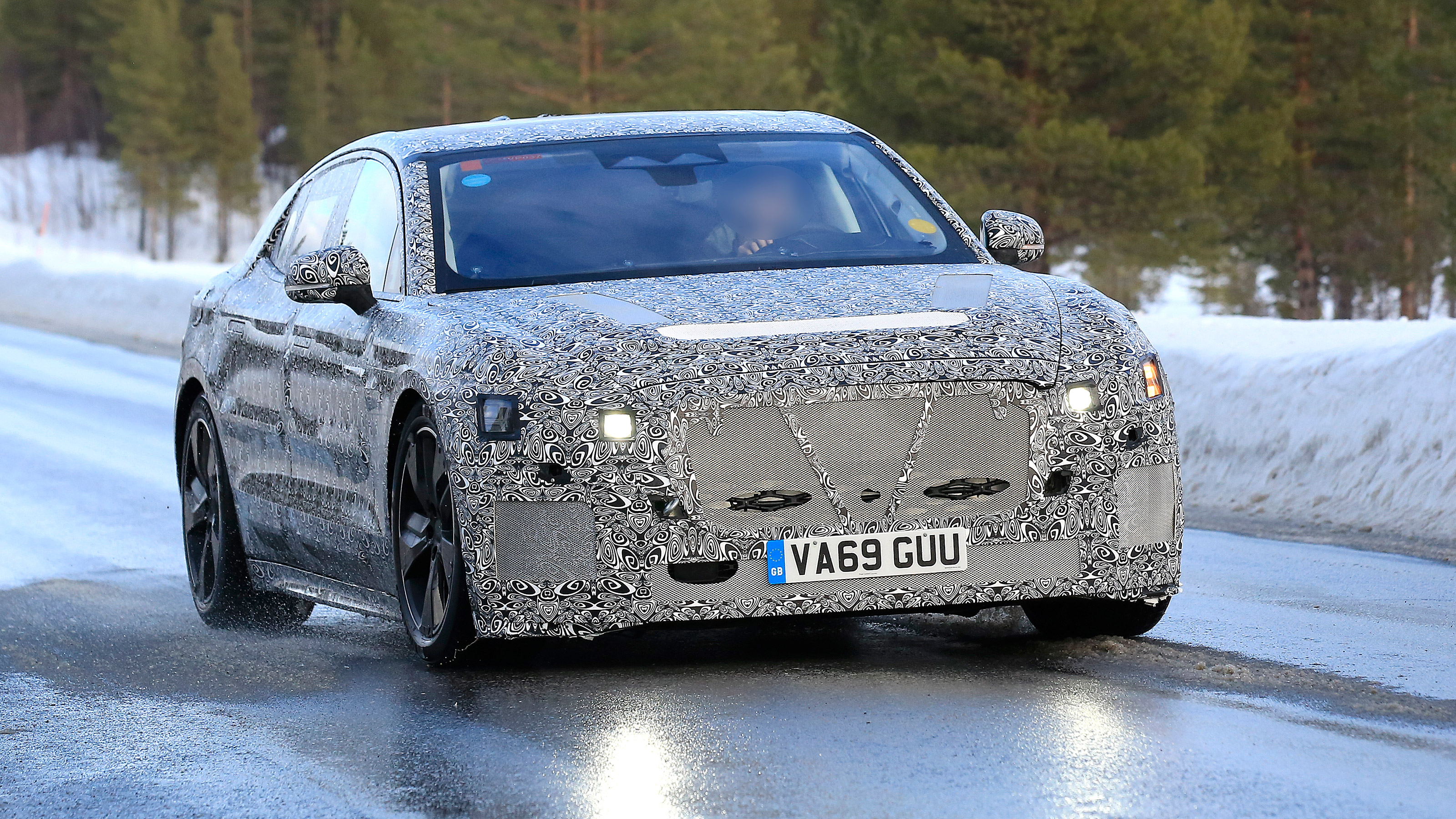 Jaguar XJ Proto 2020