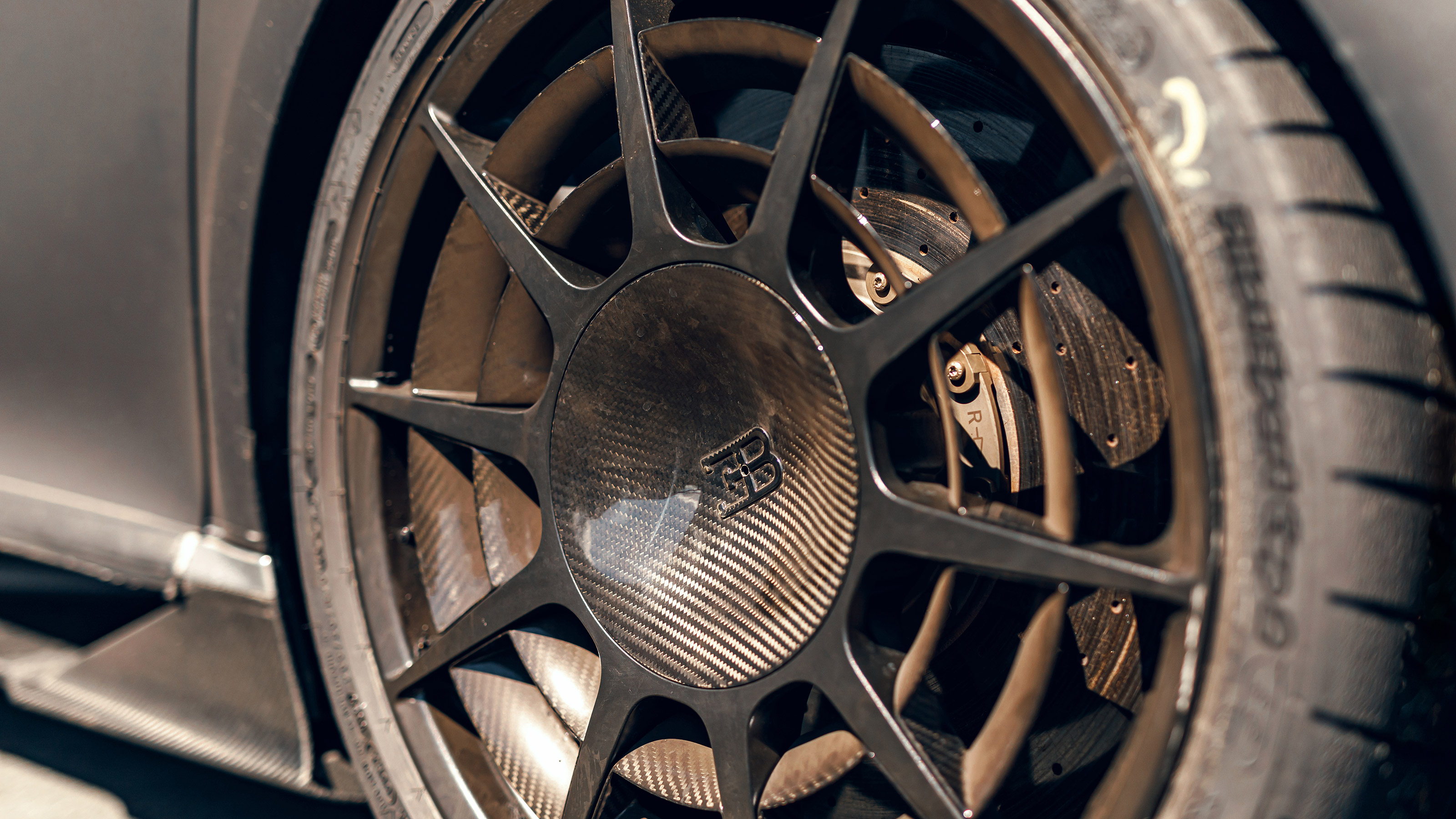 Bugatti Chiron Pur Sport