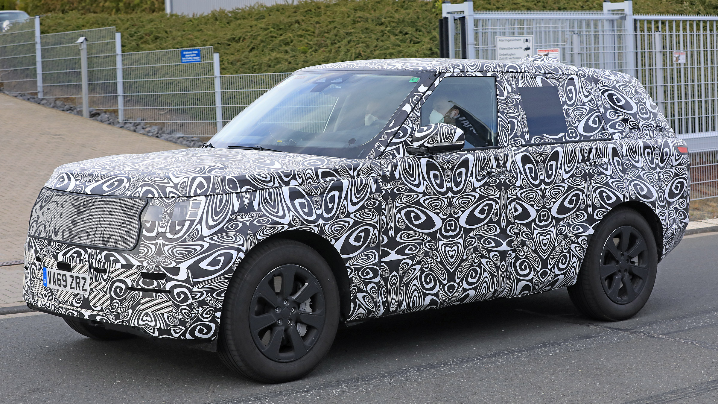 Range Rover spy 1