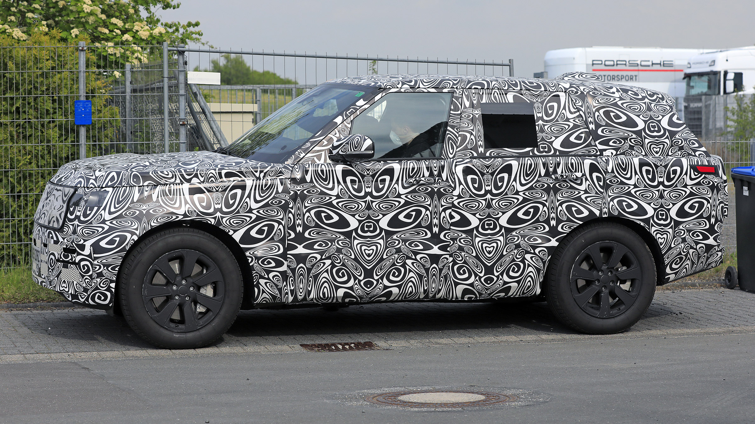 Range Rover spy 1