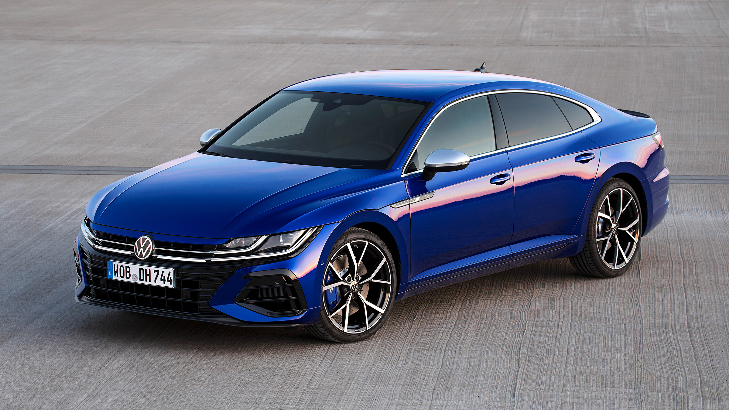 Volkswagen Arteon R and Shooting Brake