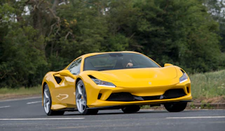 Ferrari F8 Spider revidw
