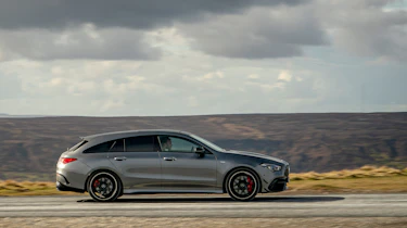 CLA 45 Shooting brake side