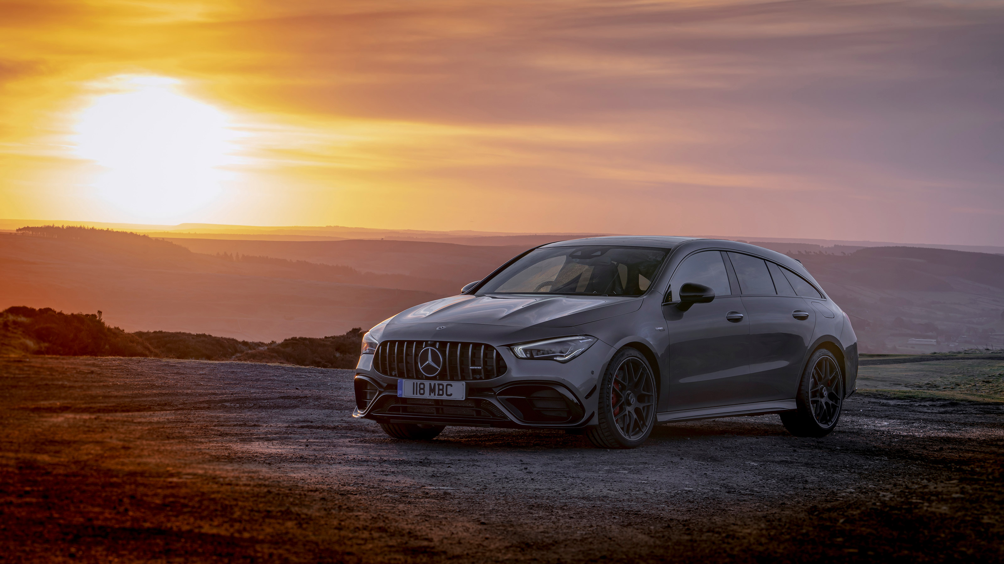 Mercedes-AMG CLA45 S Shooting Brake