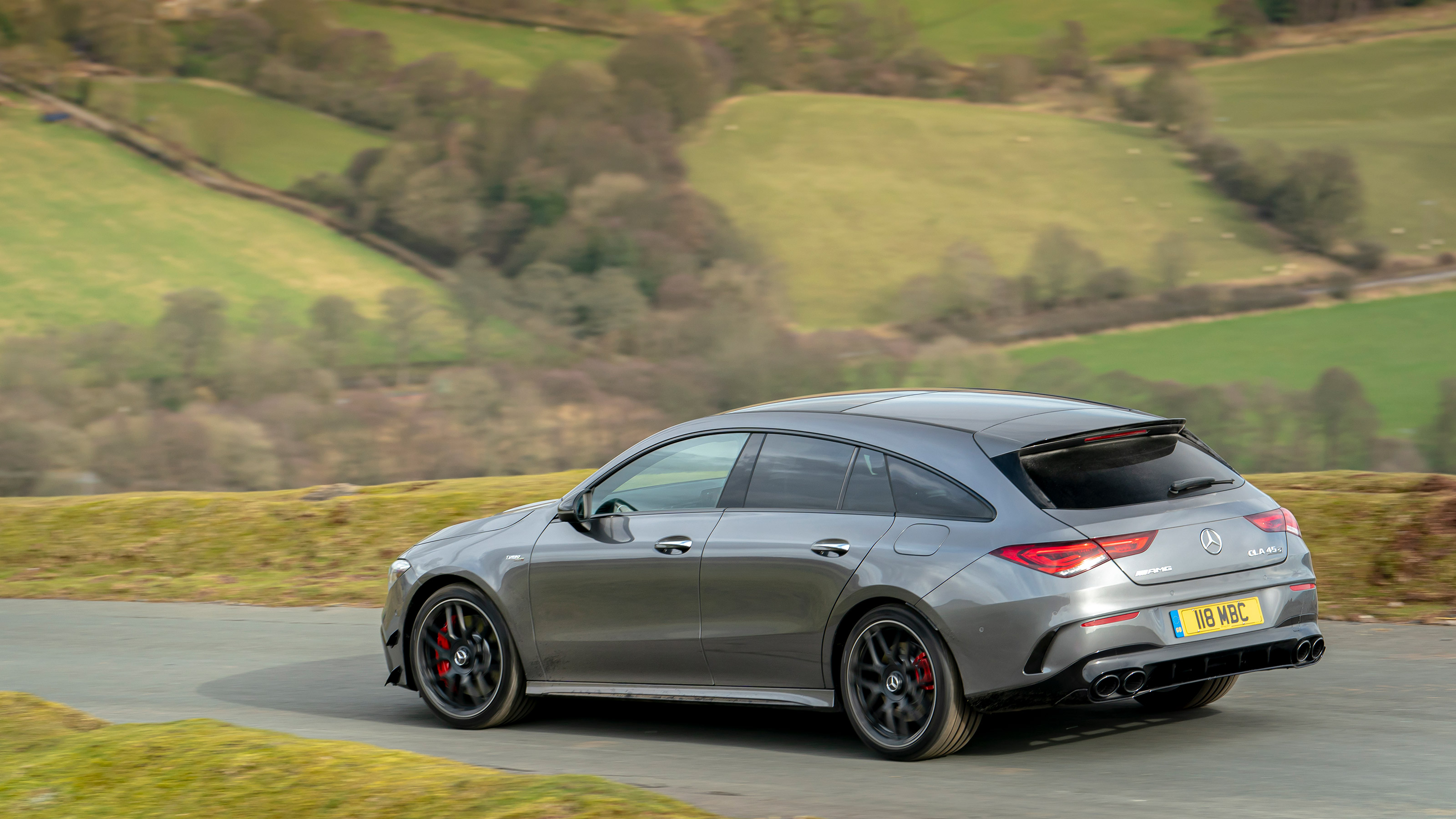 CLA 45 Shooting brake rear quarter