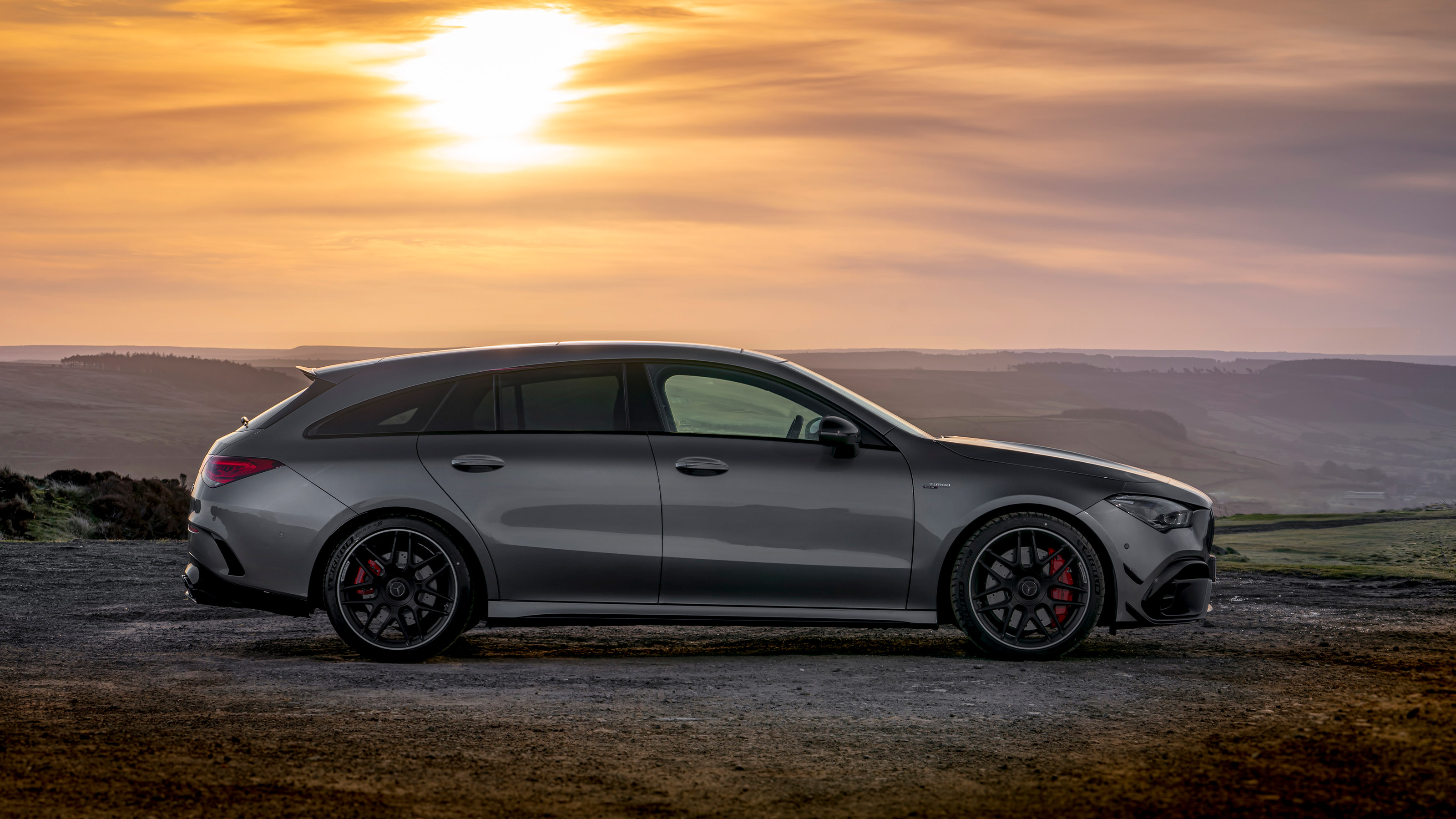 Mercedes-AMG CLA45 S Shooting Brake