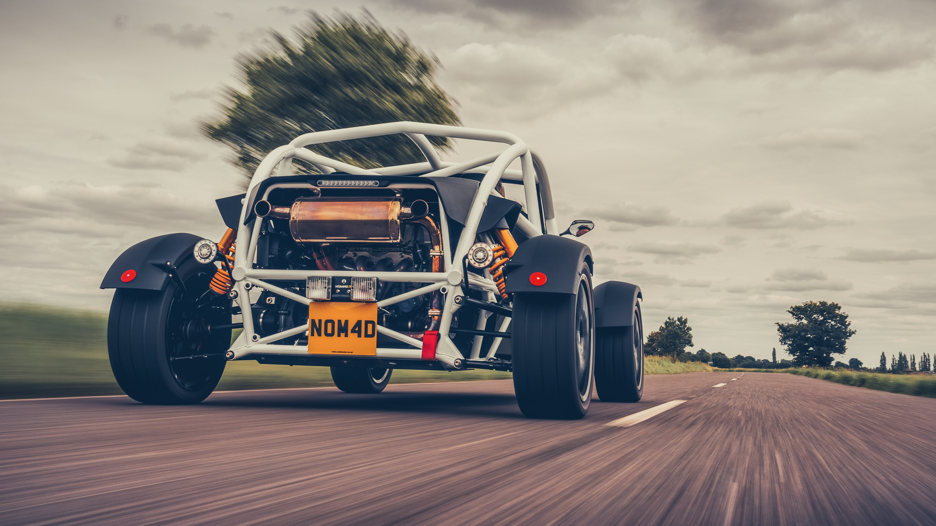 Ariel Nomad R – rear
