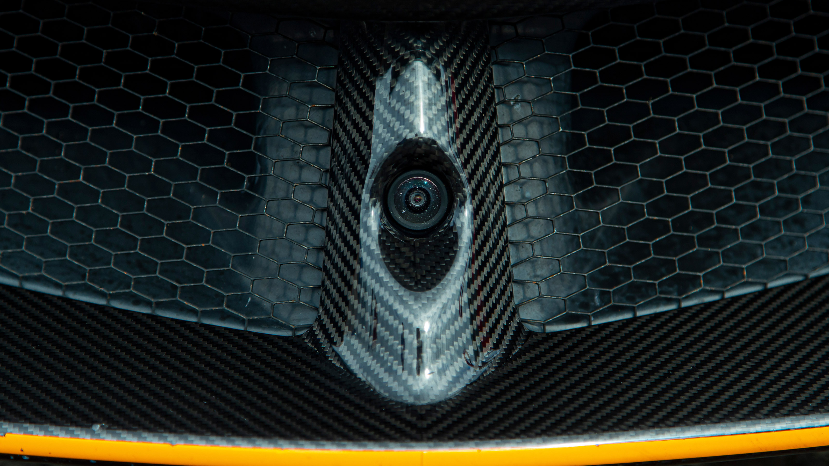 McLaren 620R
