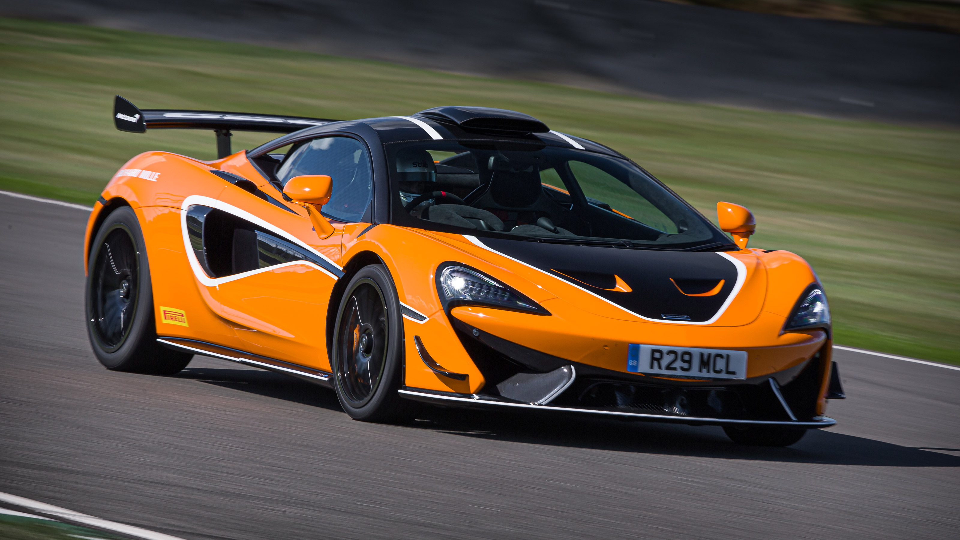 McLaren 620R