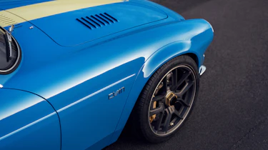 Volvo P1800 Cyan