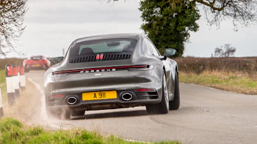 Porsche 911 Carrera green