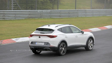 Cupra Formentor VZ5 spy - rear quarter