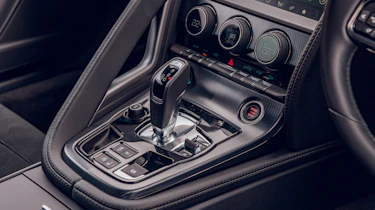 Used Jaguar F-Type P450 – controls