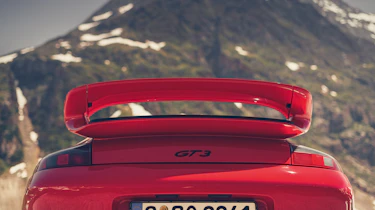 Porsche 911 GT3 (996) – rear wing