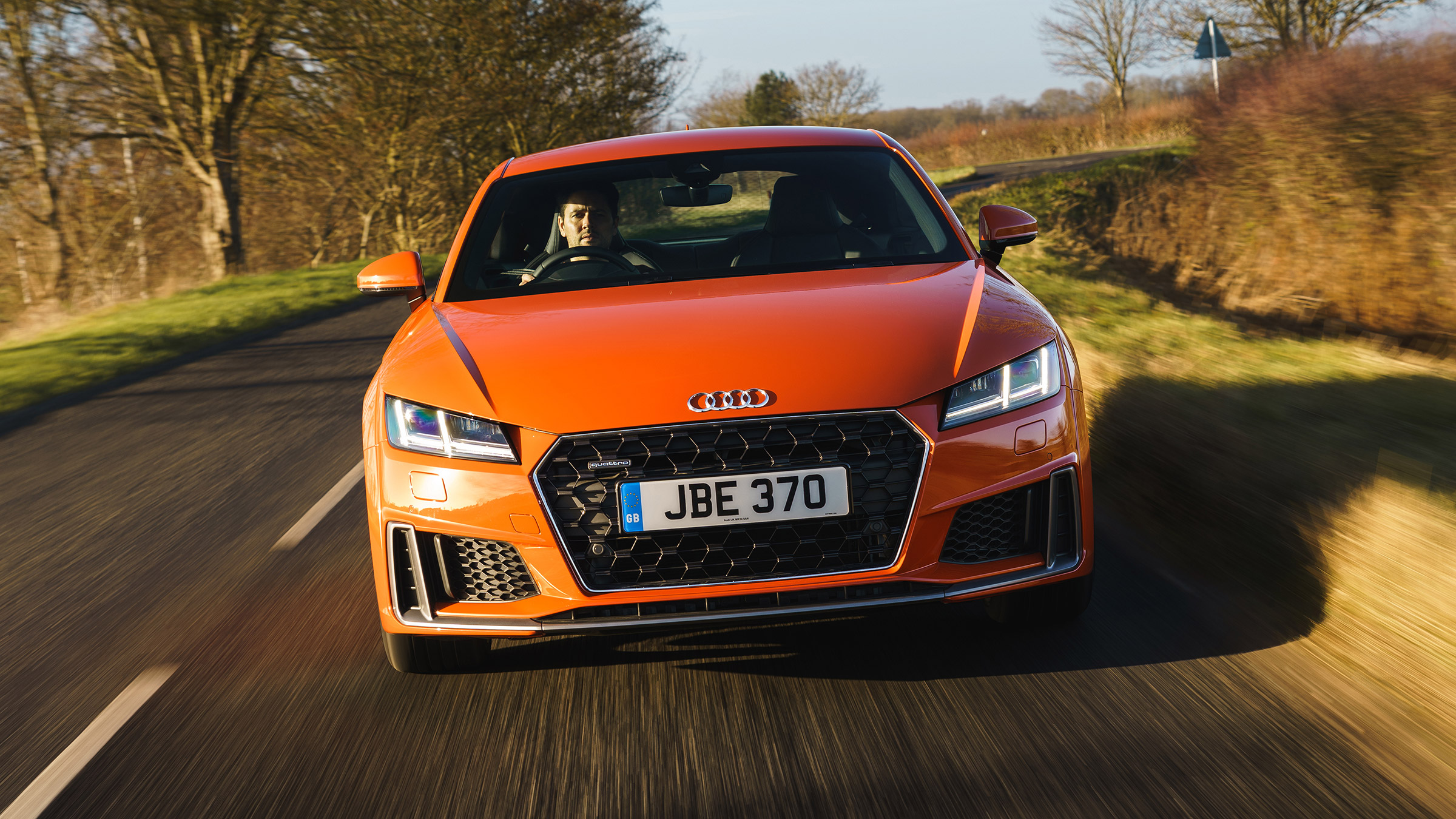 Audi TT – front