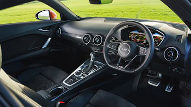 Audi TT – interior
